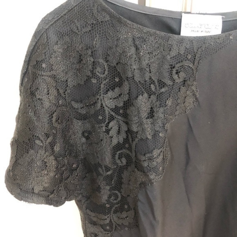 Lace Top Size Large - Picture 2 of 8